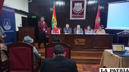 Senador organizó el Foro de Interés Ciudadano ??Rumbo al Censo: Proyecciones, Retos y Avances? /LA PATRIA
