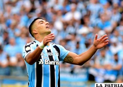 Luis Suárez marcó para su equipo, al final perdió ante el Internacional /EFE