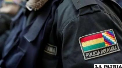 Cuatro uniformados están siendo investigados por hallar bebidas alcohólicas en un módulo policial /RRSS