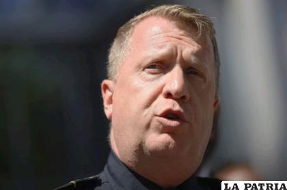 El jefe de la policía de Atlanta, Darin Schierbaum, habla con los reporteros en Atlanta /AP 
