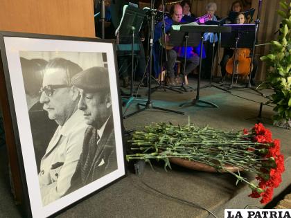 Fotografía de archivo donde se ve una imagen de Pablo Neruda /EFE /Javier Martín