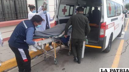La pareja del interno es trasladada al Hospital Oruro â€“Corea /LA PATRIA