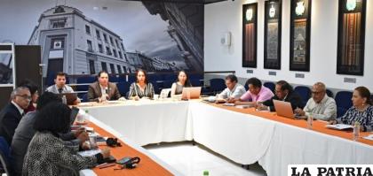 Reunión de autoridades del Ministerio Público y Tribunal Agroambiental /Fiscalía