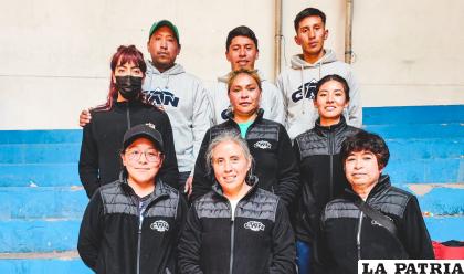 CAN pionero del baloncesto boliviano celebra su 88 aniversario /CAN
