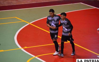 Denis Copa (7) contribuyó con sus goles para el triunfo de Morales Moralitos /LA PATRIA
