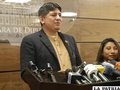 Diputado ??renovador?, Rolando Cuéllar /LA PATRIA