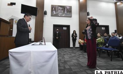 Saravia juró ayer a su nuevo cargo /APG
