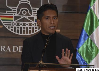 El bloque renovador propondrá a otro asambleísta para presidir el Senado en lugar de Andrónico Rodríguez /APG