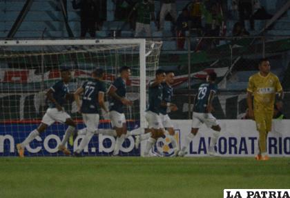 Con el triunfo el cuadro tarijeño se mete en zona de clasificación /APG