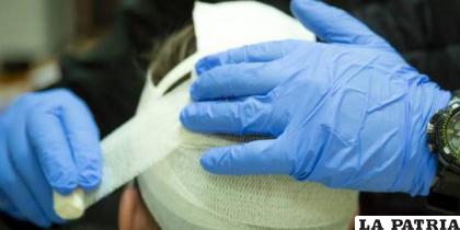 El hombre fue herido en la cabeza /Referencial