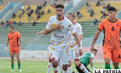 La acción del partido de ida con victoria del cuadro realista en Oruro 1-0/LA PATRIA