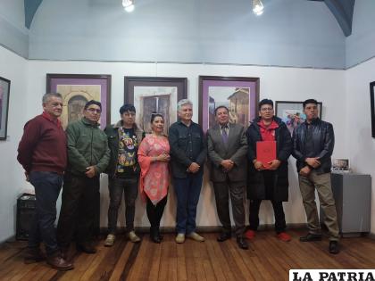 Los artistas en la inauguración de la muestra
 /LA PATRIA