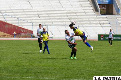 El partido fue muy bien disputado, pero solo en el primer tiempo /LA PATRIA