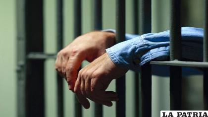 Emitían documentos fraudulentos para liberar a criminales /Referencial