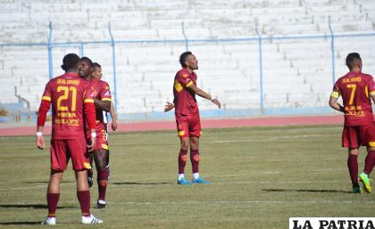 CDT Real Oruro con el objetivo de ganar para trepar a la cima /LA PATRIA
