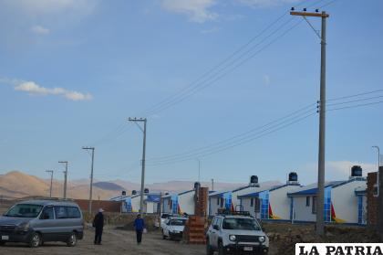 Se efectuó la construcción de la línea eléctrica /ENDE
