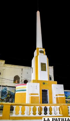 La majestuosidad del heroísmo deslumbra en las tres caras del Monumento al Soldado Desconocido /LA PATRIA
