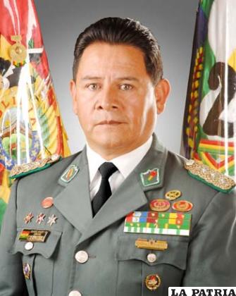 Actual comandante de la 2 – DIV, Cnl. Juan Carlos Massy Guzmán