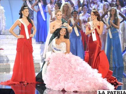 Ivian Lunasol Sarcos Colmenares, venezolana, ha sido elegida Miss Mundo 2011