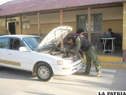 La inspección vehicular que se realiza en inmediaciones del Cementerio