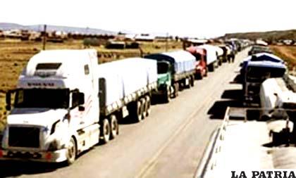 Transporte Pesado Nacional e Internacional, a tiempo de declararse en emergencia