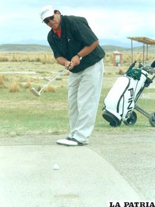 Antonio Beltrán, destacado golfista orureño