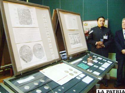 Piezas que son parte de la colección del Círculo de Numismática de Cochabamba
