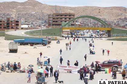 Con el anunciado paro de 72 horas con bloqueo de caminos se quiere mostrar la unidad de los orureños