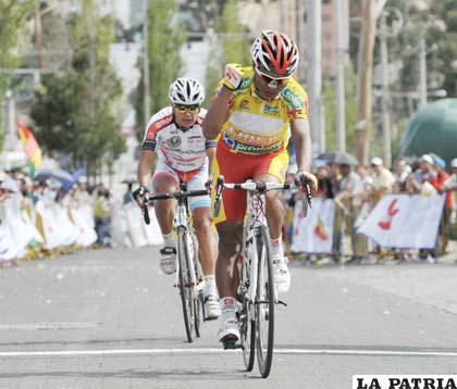 Juan Cotumba es el nuevo campeón de la Vuelta a Bolivia