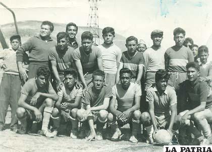 En 1960 cuando jugó con la casa del Inter en Potosí