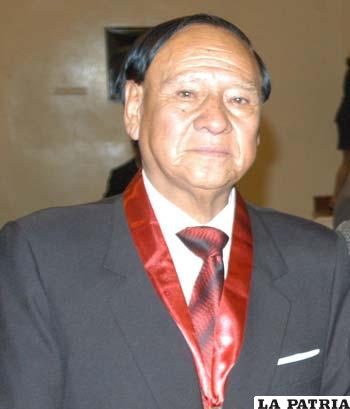 Ernesto Aranibar Sagárnaga