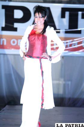 Señorita Oruro 2011, Odalis Ticonipa