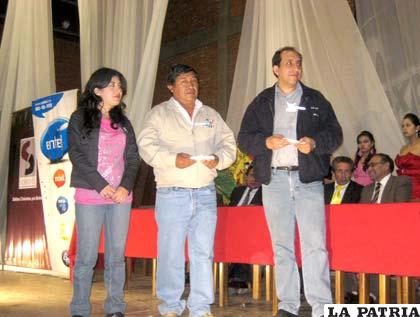 LA PATRIA obtuvo anoche el primer lugar en categoría instituciones en EXPOTECO 2011