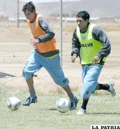 Franklin Herrera y Ronald Puma, en el entrenamiento