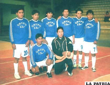 El equipo de Grupo 13 obtuvo el título del torneo de futsal del Sindicato “27 de Julio”