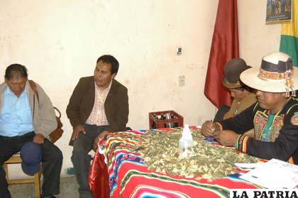 Reunión entre Federaciones de Campesinos de Oruro y Potosí