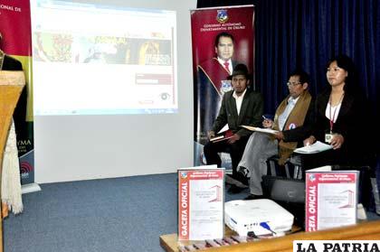 Presentación de la Gaceta Oficial del Gobierno Autónomo Departamental de Oruro
