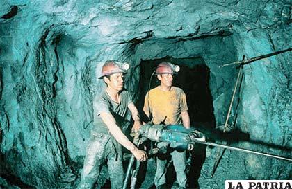 La minería sostendrá el futuro financiero de la Nación