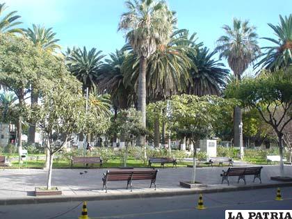 La plaza principal de Tarija, Luis de Fuentes y Vargas