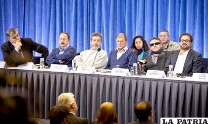 Representantes de las FARC en la segunda etapa del proceso de paz /dossiergf.wordpress.com