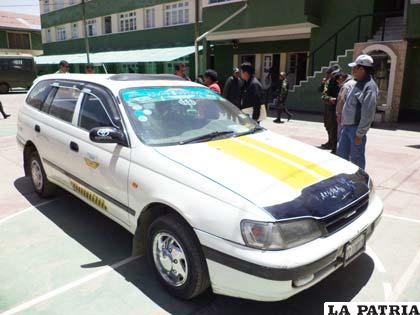El vehículo trabajaba como taxi