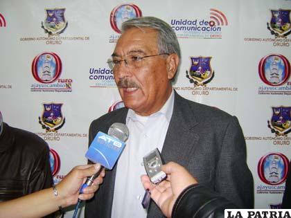 Rolando Cabrera, del grupo Intiwara, resalta el talento de los jóvenes artistas