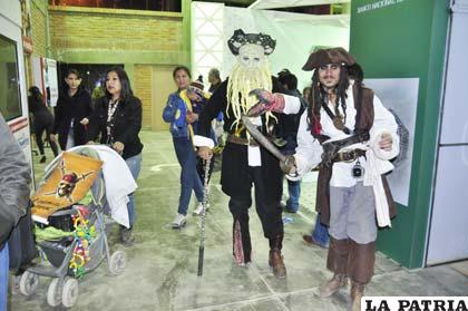Los pintorescos personajes del Séptimo Arte en Expoteco 2012