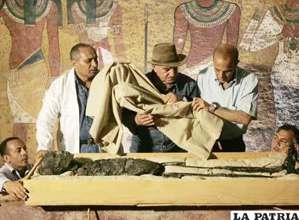 La tumba de Tutankamón, un faraón de la dinastía XVIII que reinó durante el 1.300 a.C, se mantuvo a salvo de los saqueos durante siglos