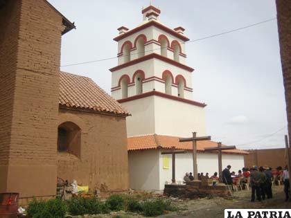 La nueva estructura de la torre en la Iglesia de San Agustín