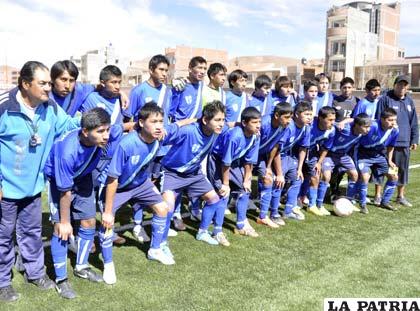 El equipo de AFIZ dirigido por Saúl Gutiérrez y Héctor Irahola