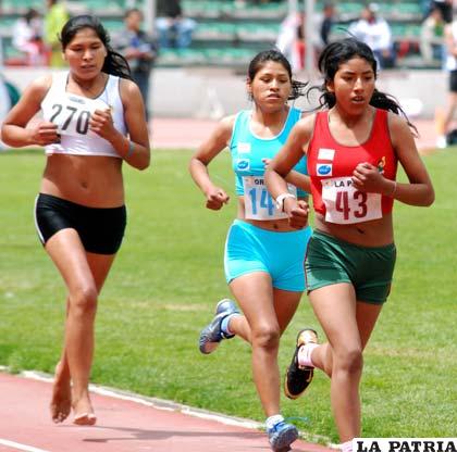 Las pruebas de atletismo se realizan en la pista del estadio “Siles”