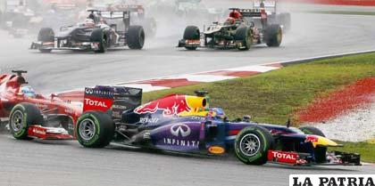 Vettel toma la delantera en el desarrollo de la competencia de Abu Dabi