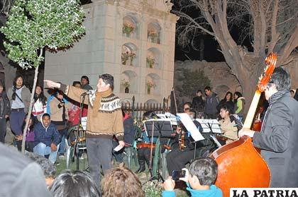 Relatos y música, una buena combinación en “La noche de la T’anta Wawa”