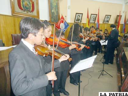 Orquesta Filarmónica de Oruro es una de las tres mejores de Bolivia